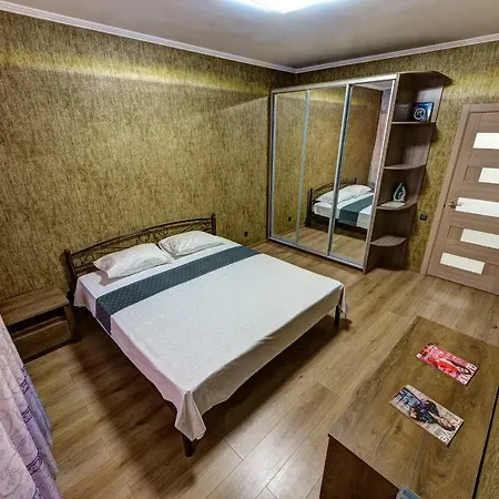 Near Shevchenko Boulevard Daire Kiev